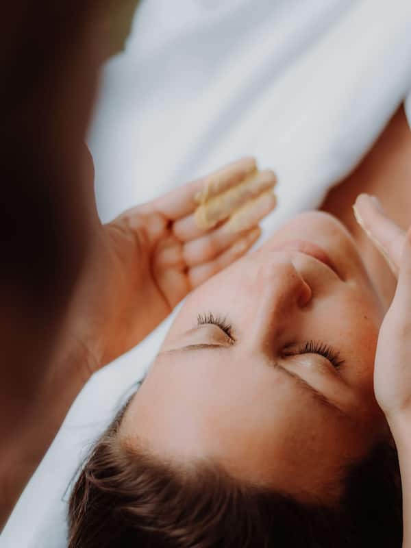 Couples treatment room(s), sauna, body treatments, deep-tissue massages