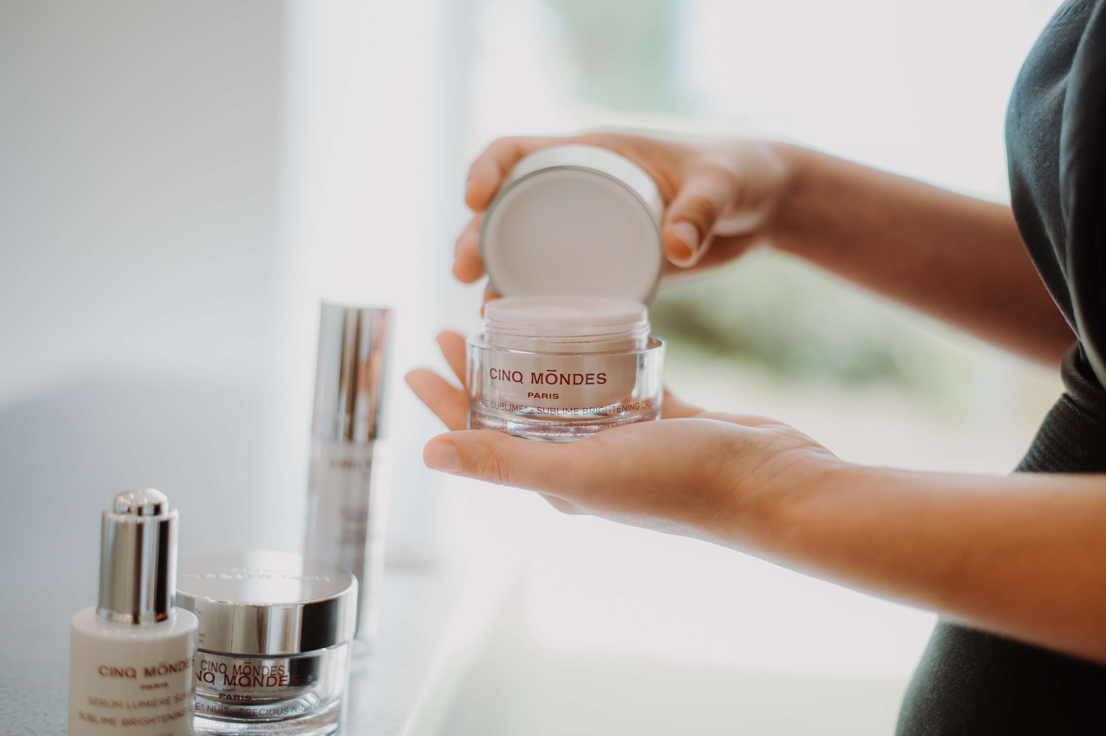 couples treatment room(s), sauna, body treatments, deep-tissue massages