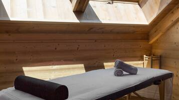 Sauna, hot tub, body treatments, hydrotherapy, sports massages, facials