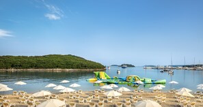 Beach nearby, sun loungers, beach umbrellas - Maistra Select Belvedere Resort   (Vrsar)