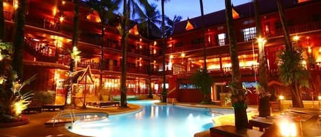 Outdoor pool, pool umbrellas, pool loungers