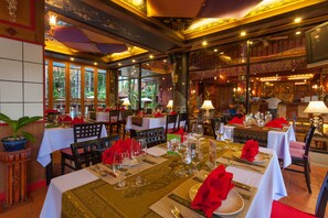 Lunch, dinner, brunch served; Thai cuisine, pool views  - Royal Phawadee Village (Patong)