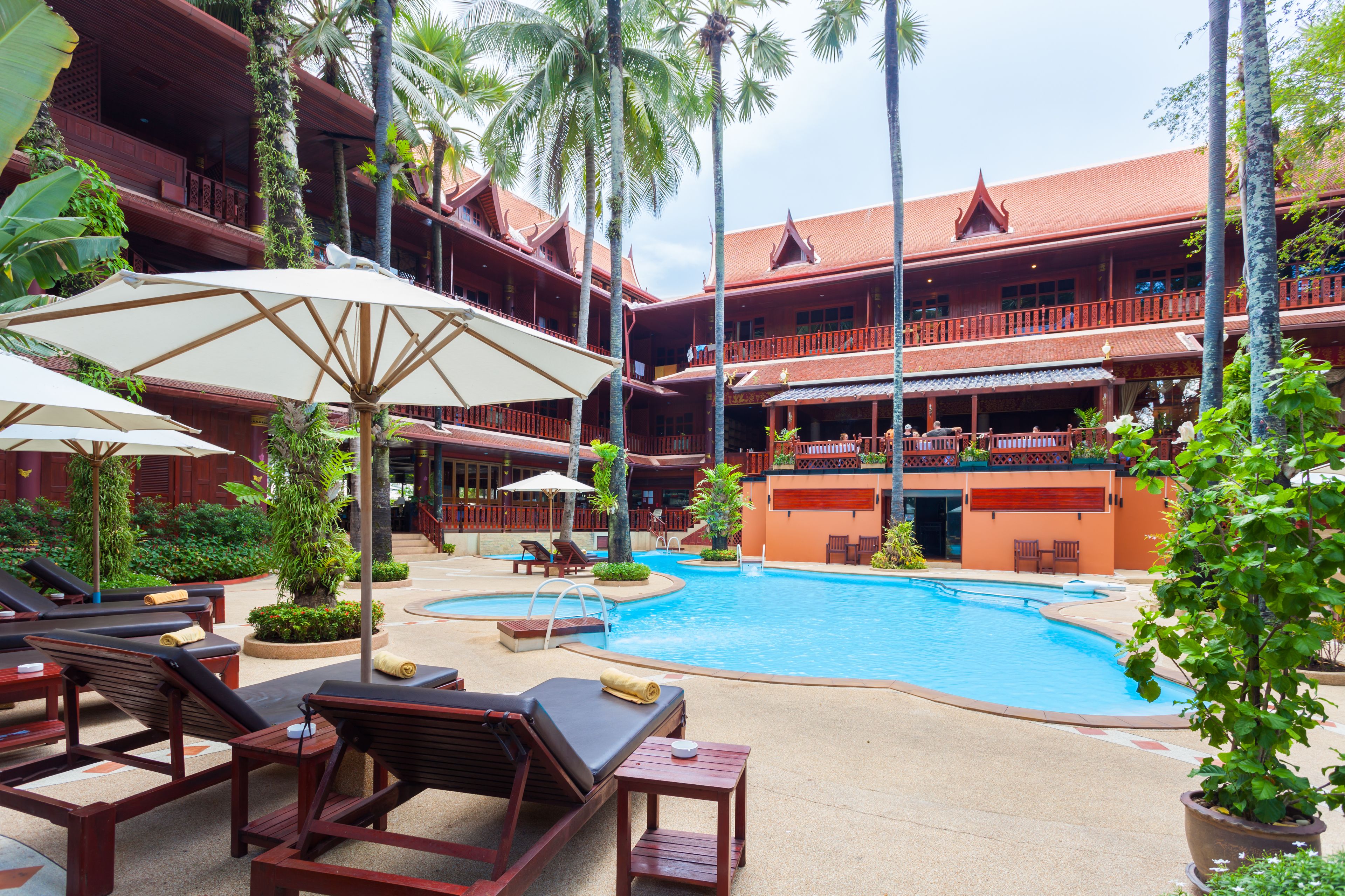 Foto - Royal Phawadee Village Patong - 2 Minutes walk to the beach