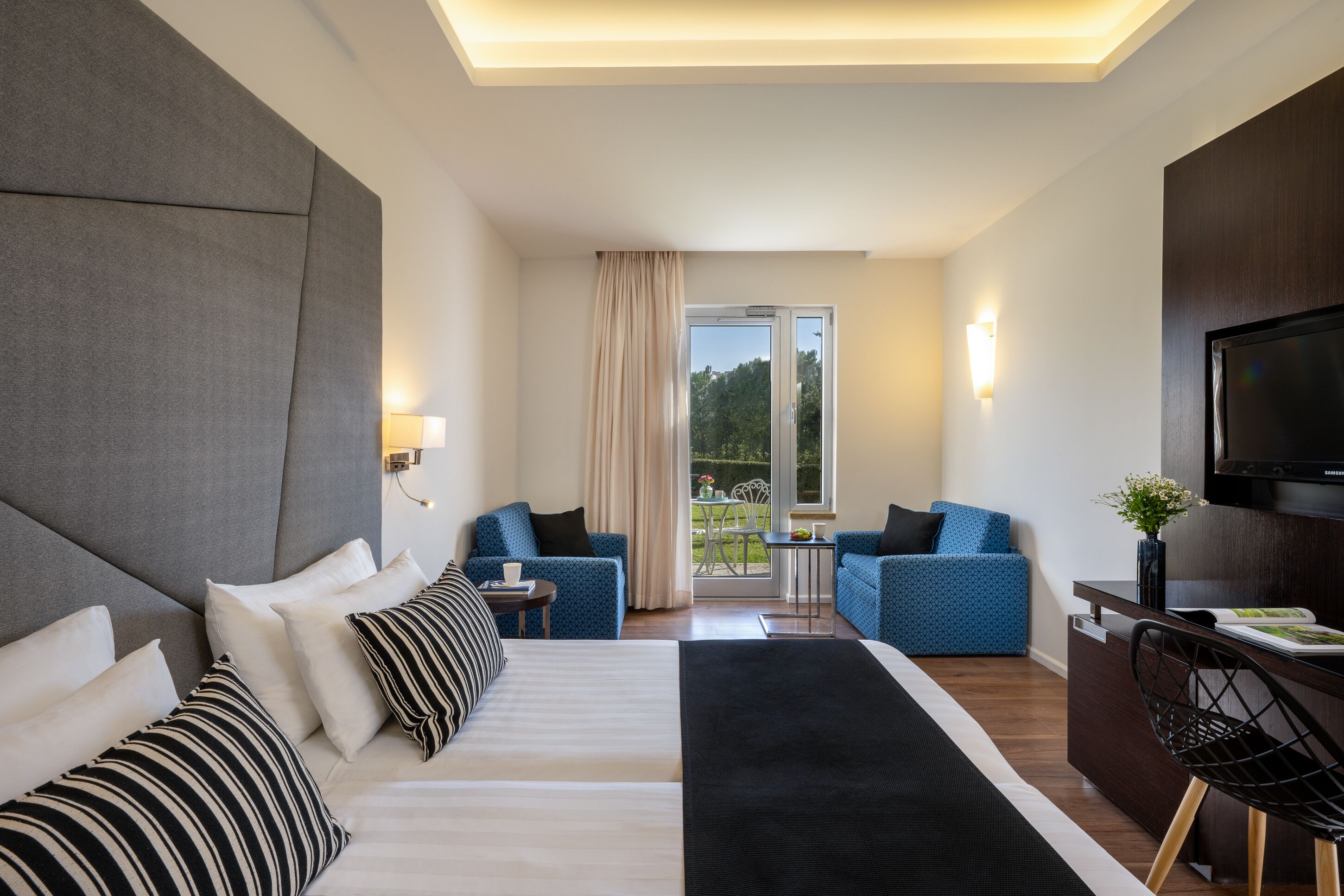 classic room, garden area | 1 bedroom, premium bedding, minibar, in-room safe