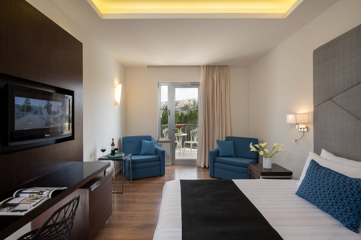 Chambre Classique, 2 lits une place, balcon