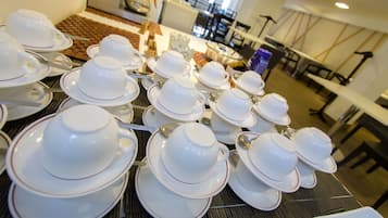 Frokostbuffé hver dag (USD 12 per person)