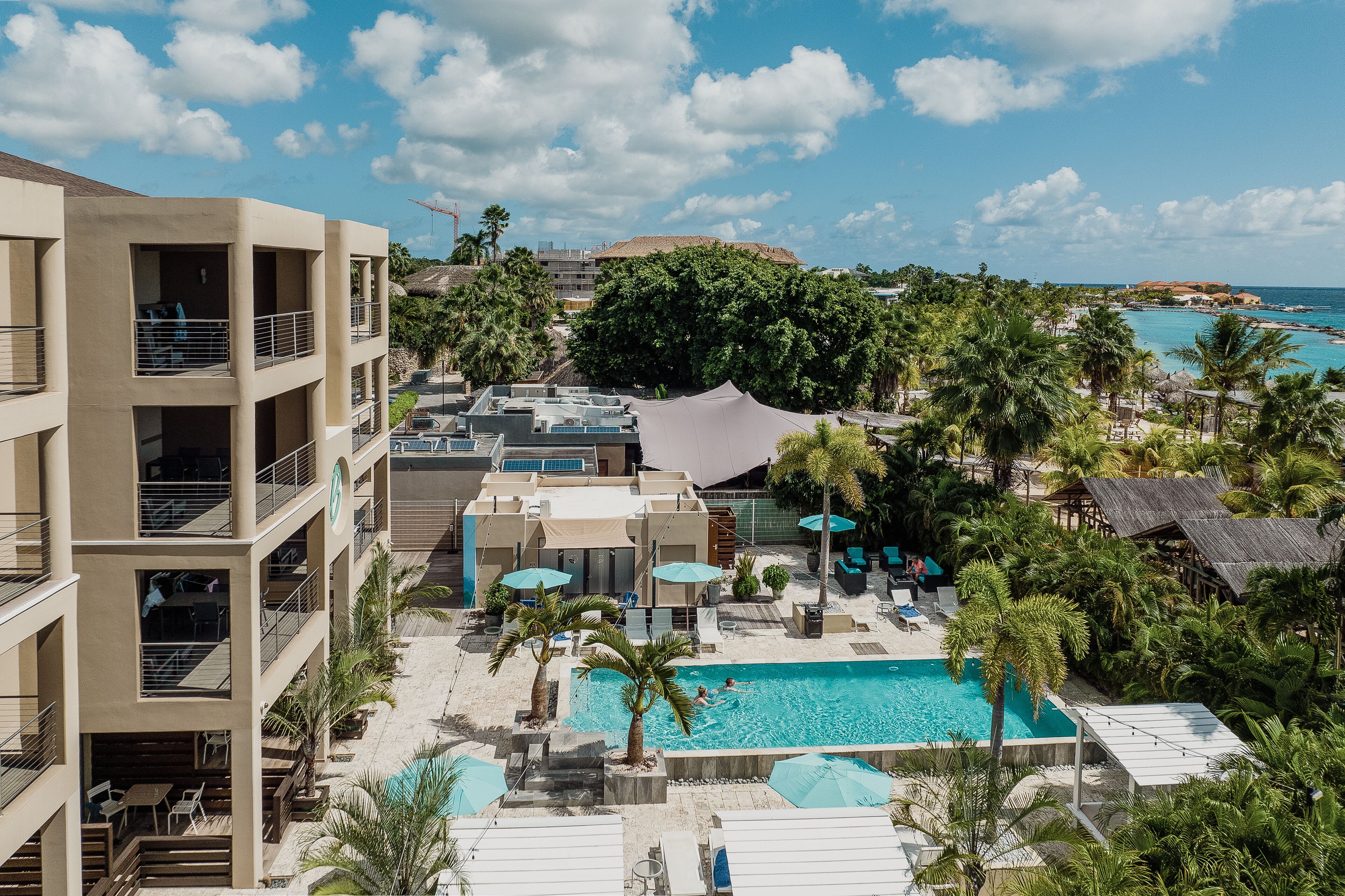 outdoor pool, open 8:00 am to 6:00 pm, free pool cabanas, pool umbrellas