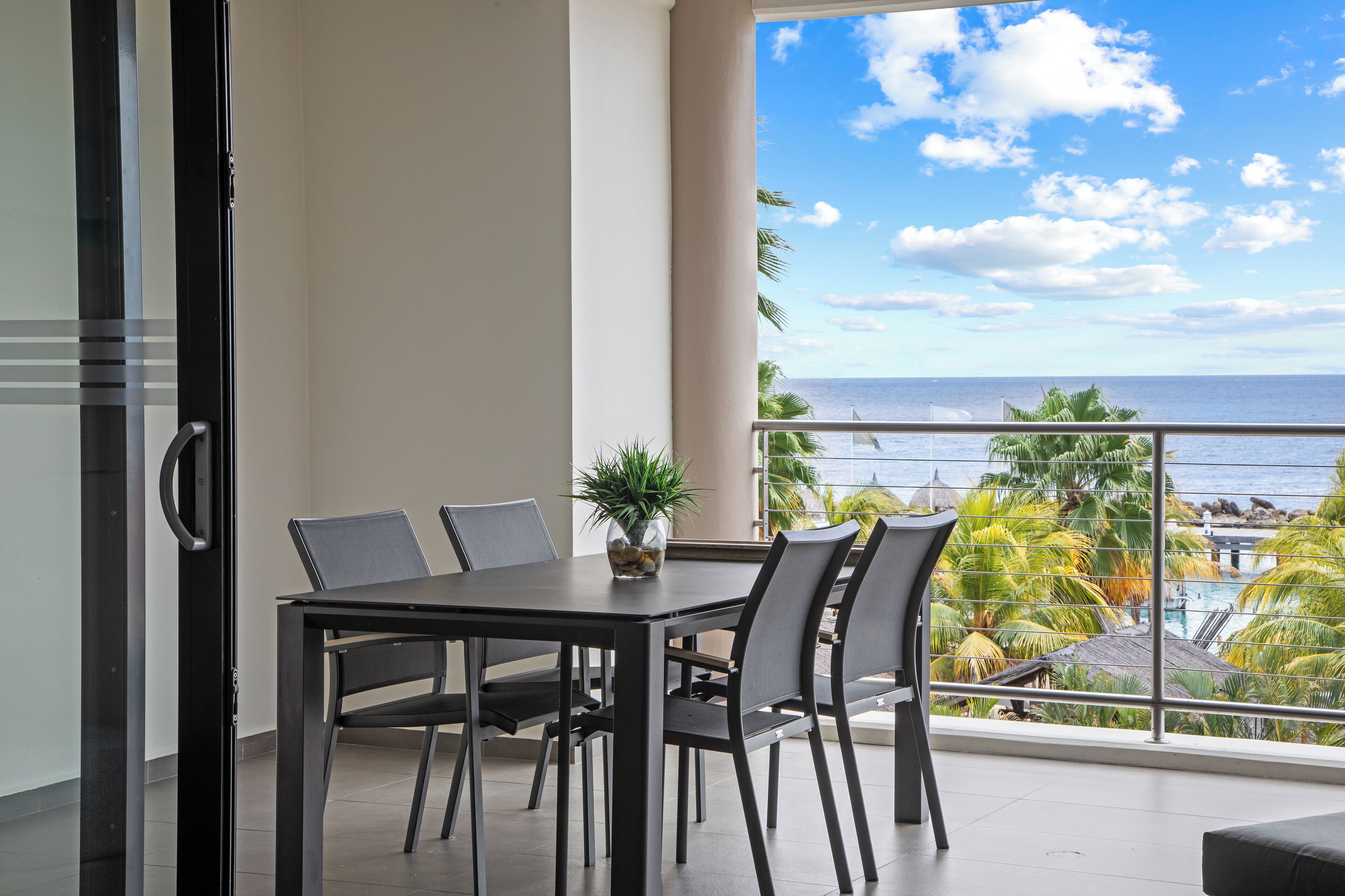 deluxe apartment, 2 bedrooms, sea view | living area | lcd tv