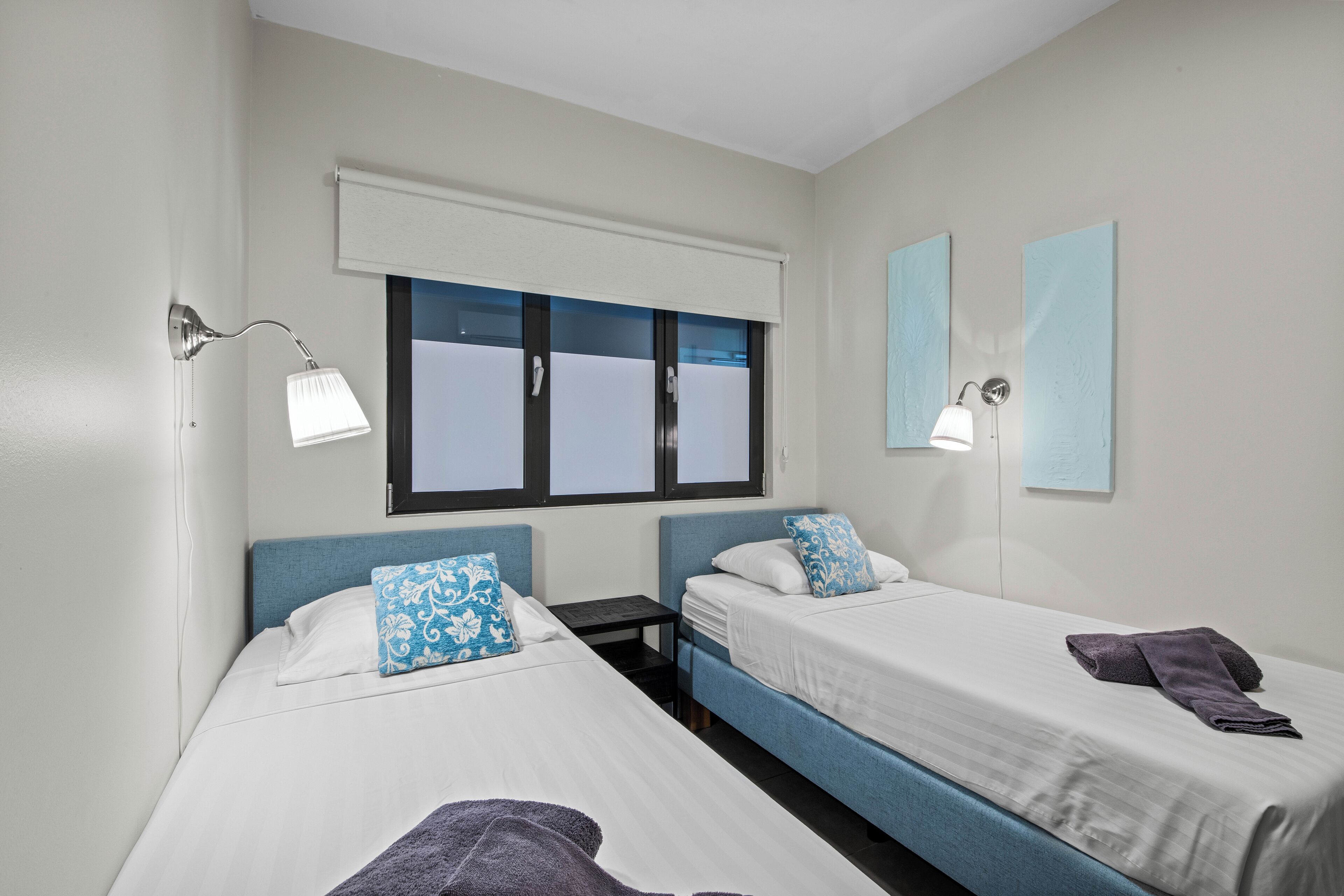 deluxe apartment, 2 bedrooms, sea view | 1 bedroom, premium bedding, in-room safe, laptop workspace