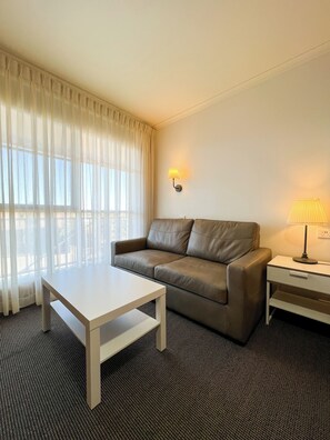 65-tums smart-tv med digitalkanaler