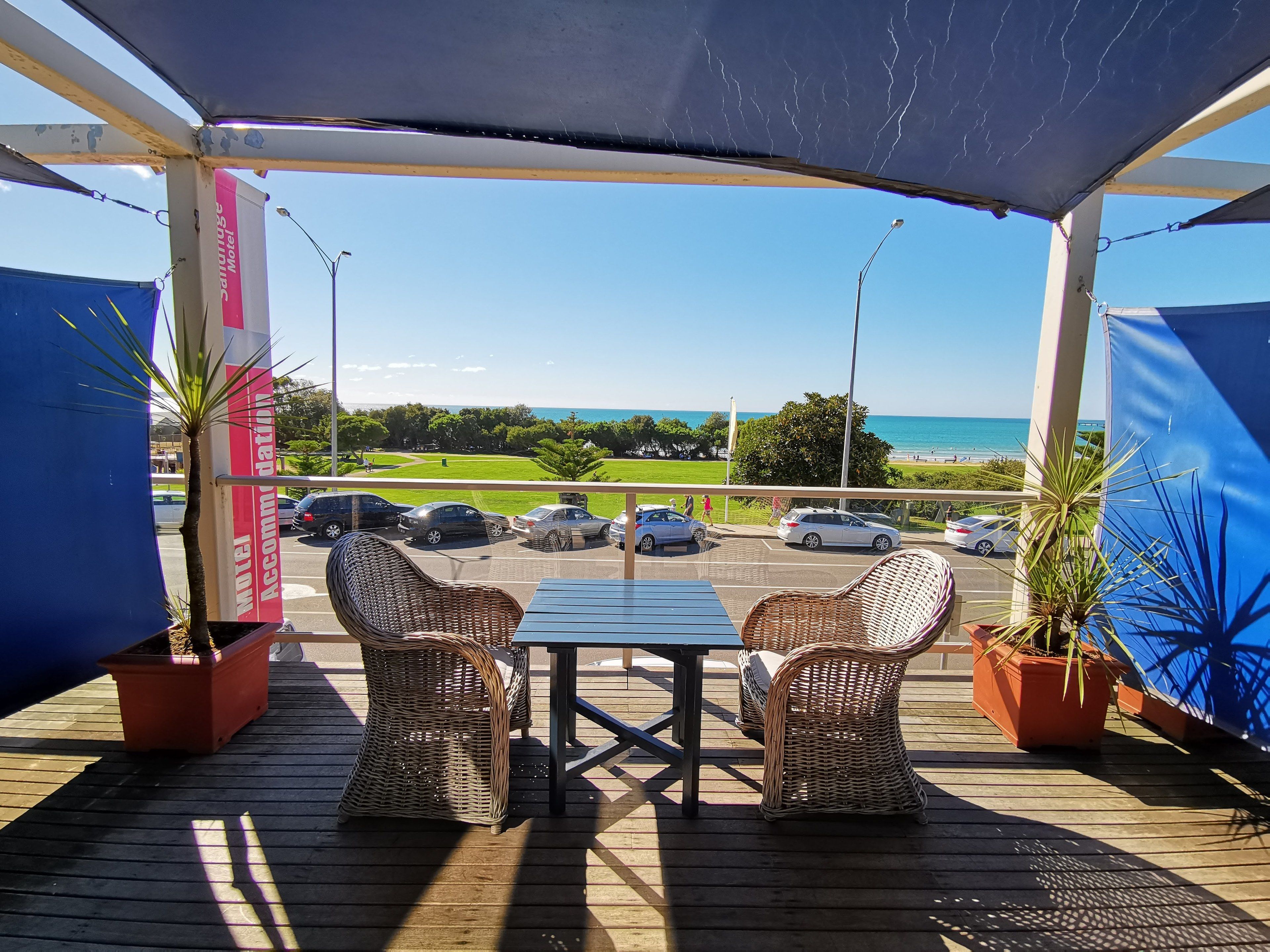 Deluxe King Room - Ocean View | Beach/ocean view