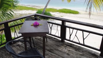 Bungalow, Beachfront