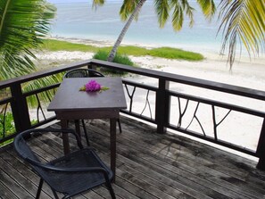 Bungalow, Beachfront | In-room safe, desk, free cribs/infant beds