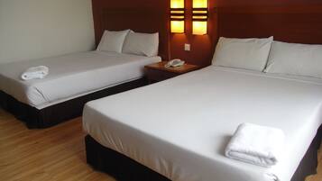 Family Room (Refurbished Room) | Minibar