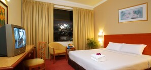 スーペリア ルーム (Refurbished Room) | ミニバー