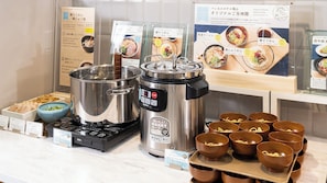 Daily buffet breakfast for a fee - Vessel Hotel Fukuyama (Fukuyama)