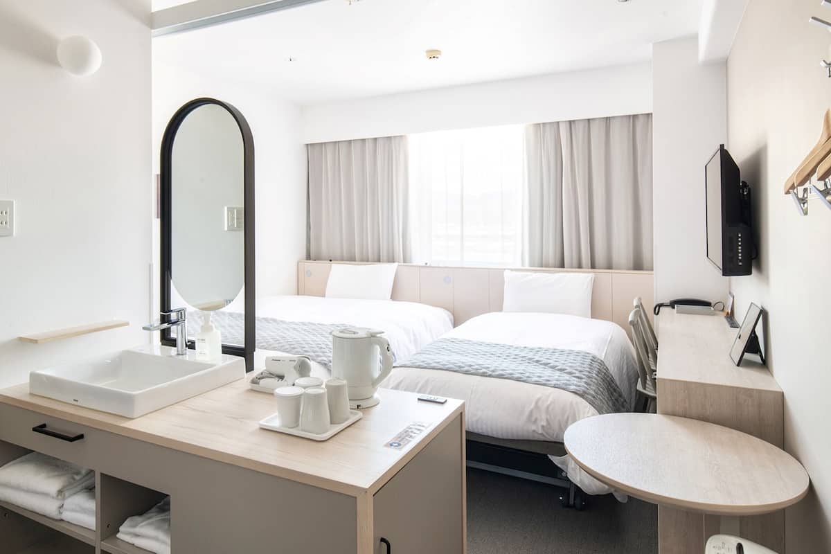 Comfort Double with 1 Extra Bed Non-Smoking