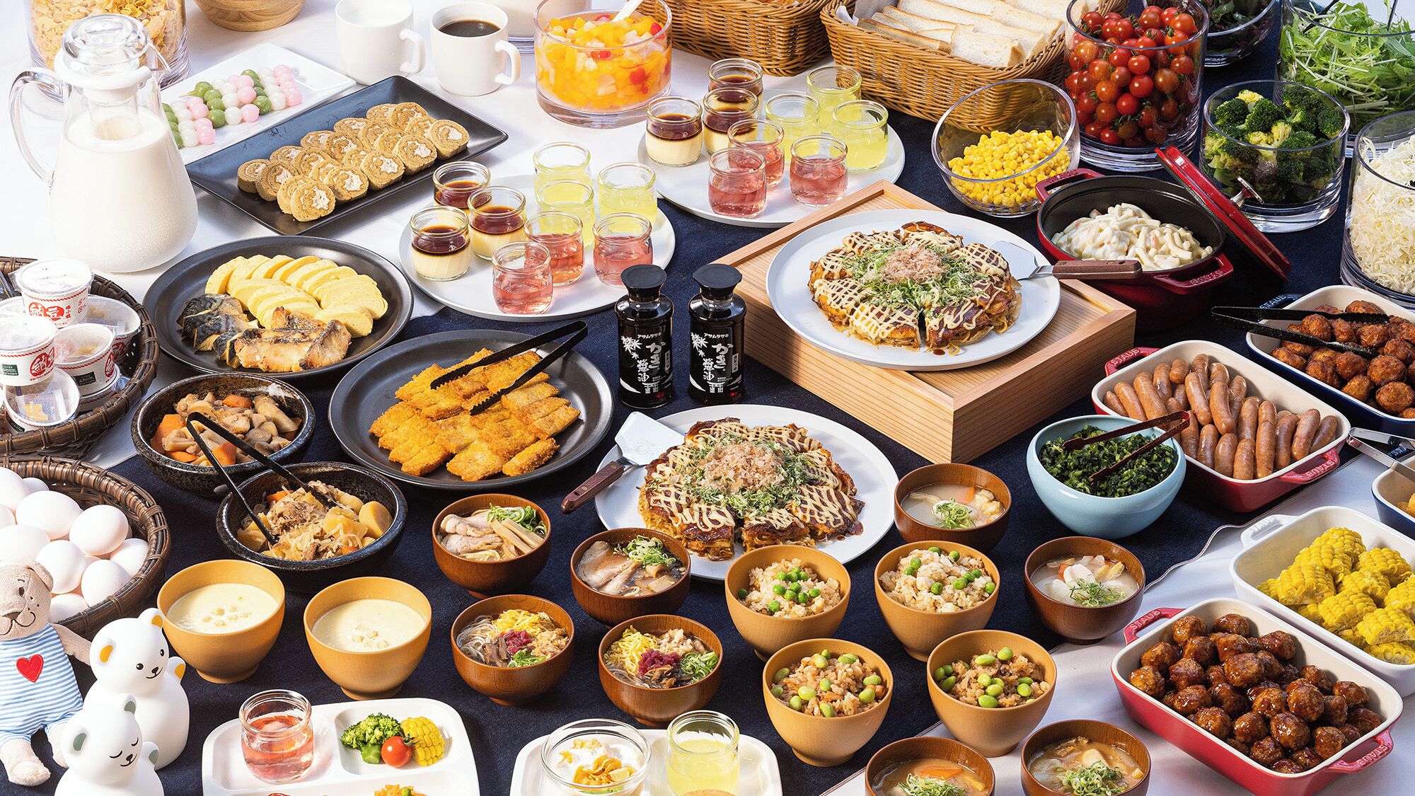 Petit déjeuner buffet (1000 JPY par personne)