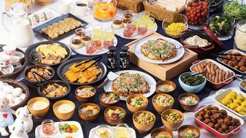 Café da manhã com buffet todos os dias (JPY 1000 por pessoa)