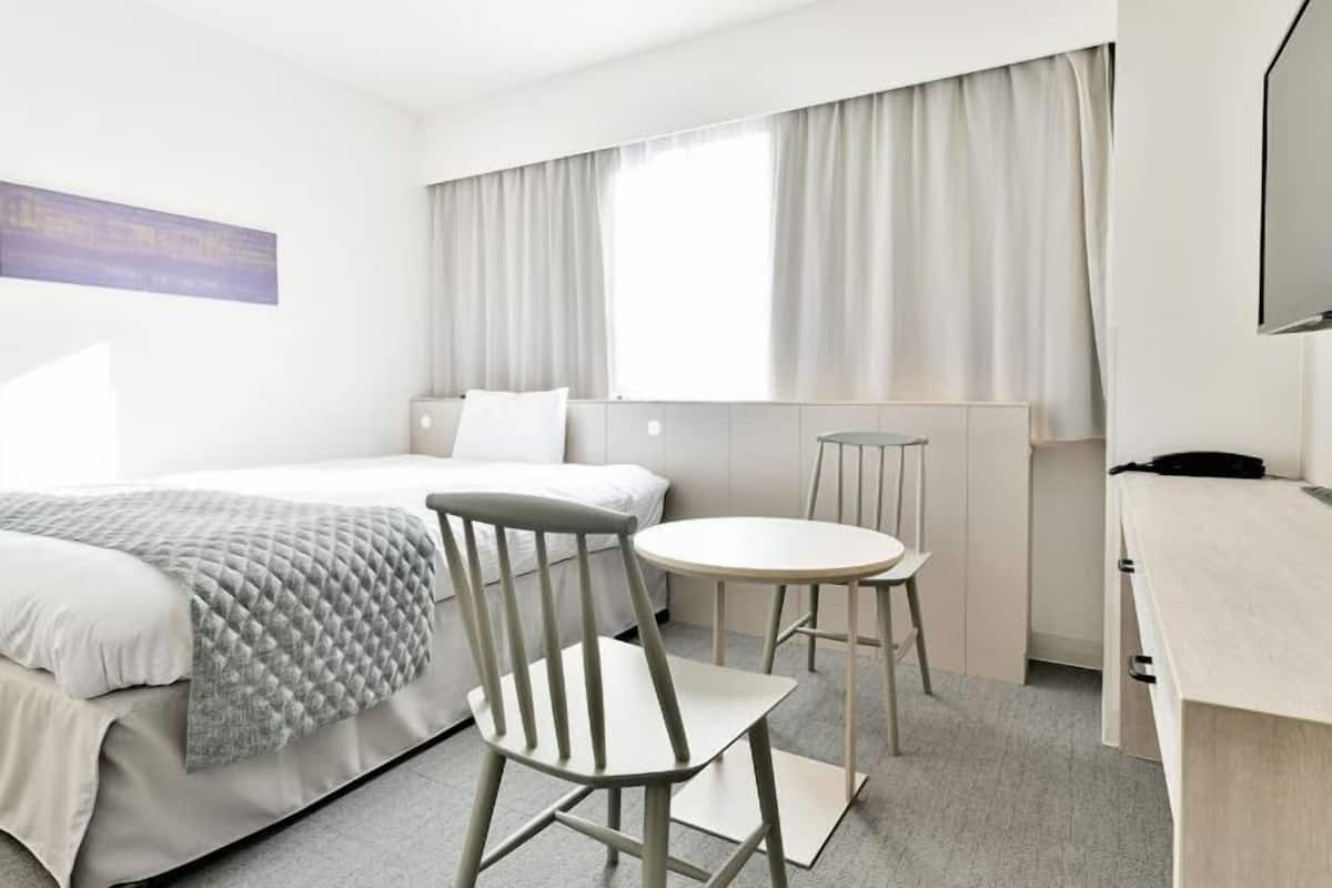 Desk, blackout curtains, iron/ironing board, free WiFi