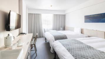 Quarto duplo conforto, para não fumantes | Escrivaninha, cortinas blackout, ferros/tábuas de passar roupa