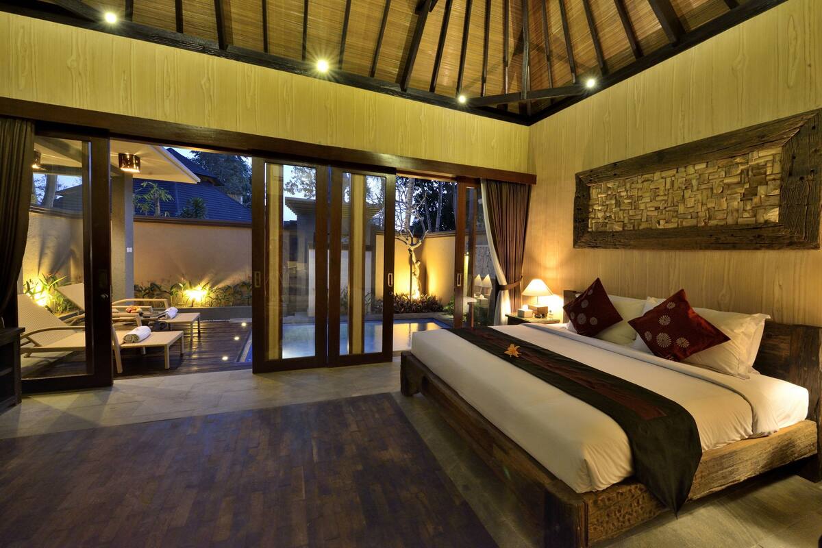 Caldora Villa with Private Pool | Frigobar, cofres nos quartos, escrivaninha, cortinas blackout