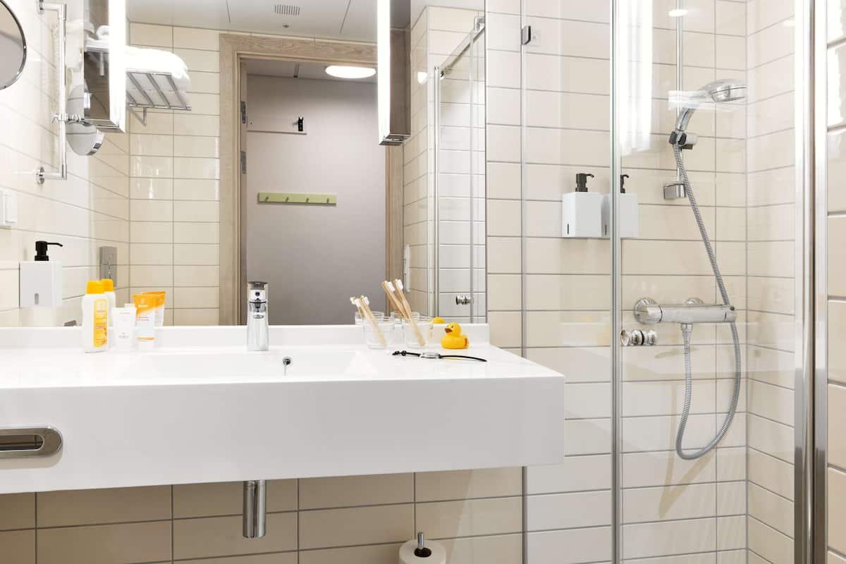 family room | bathroom | designer toiletries, hair dryer, towels