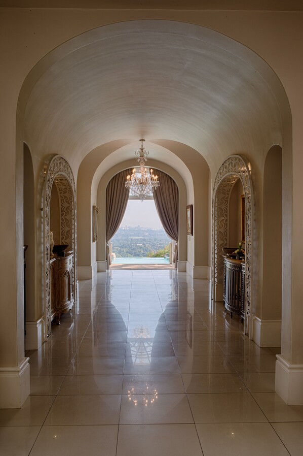 Hallway - The Munro Boutique Hotel (Johannesburg)