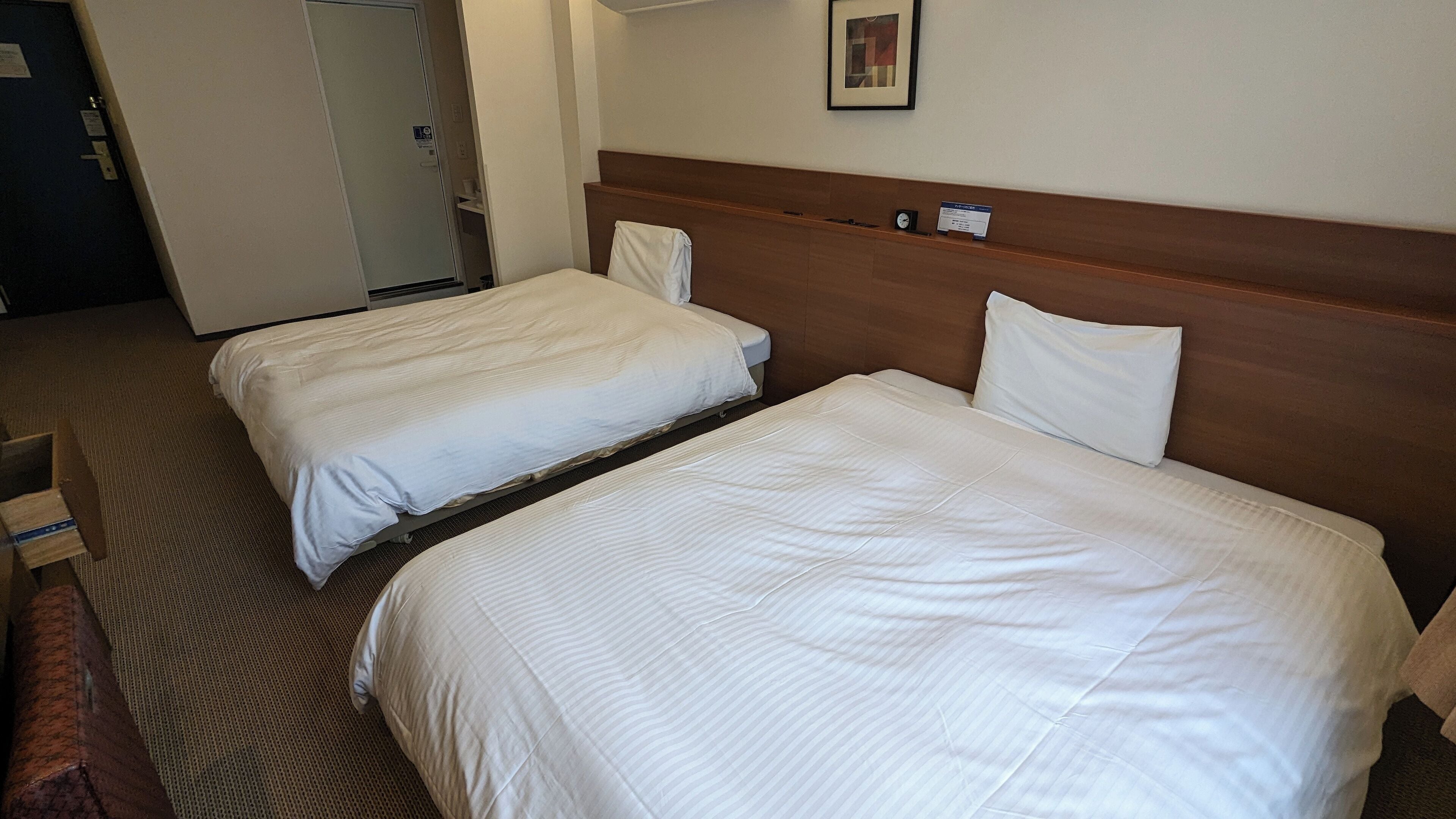 1 bedroom, desk, soundproofing, iron/ironing board