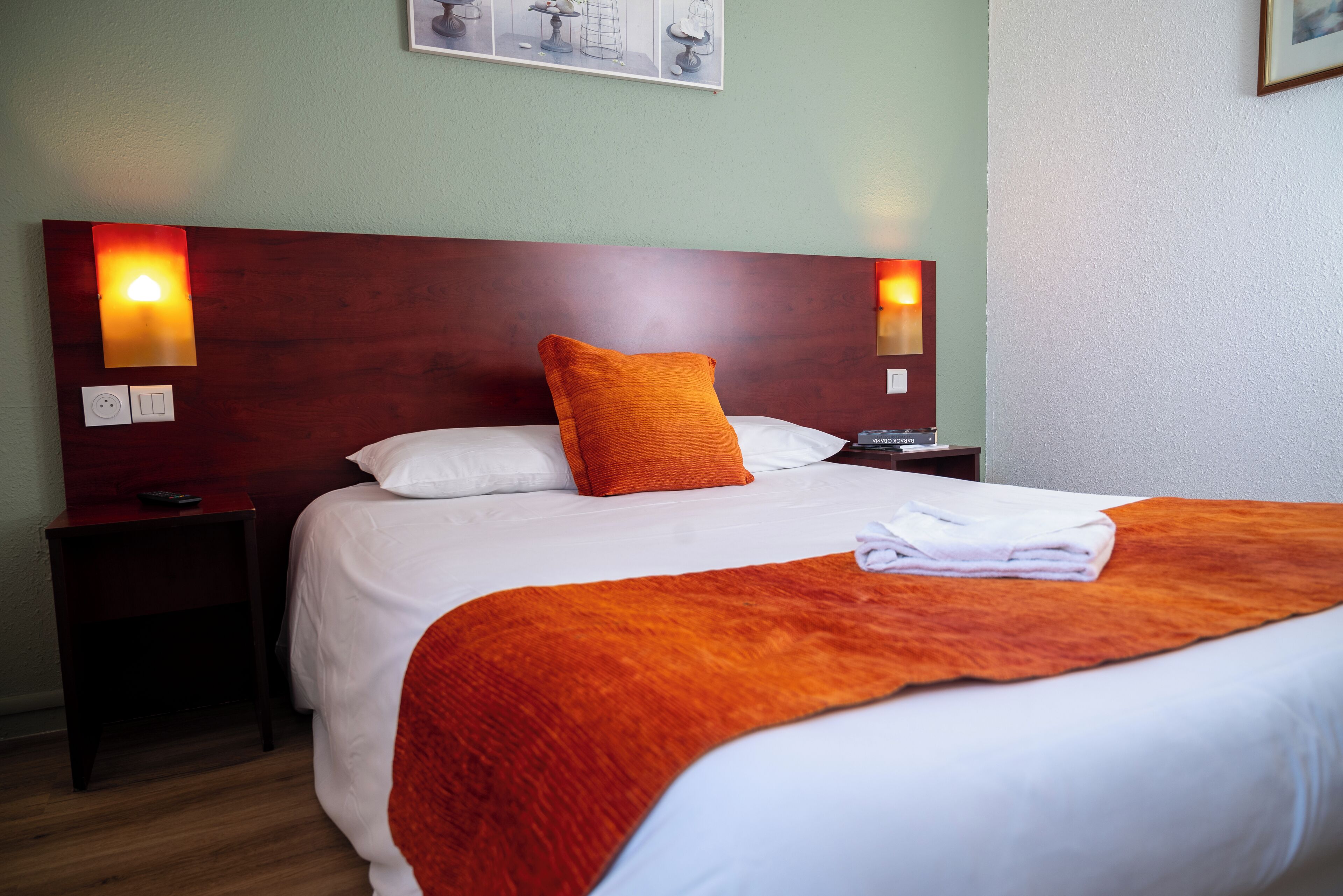 Foto - Brit Hotel Essentiel Villefranche-sur-Saône - Ex Balladins