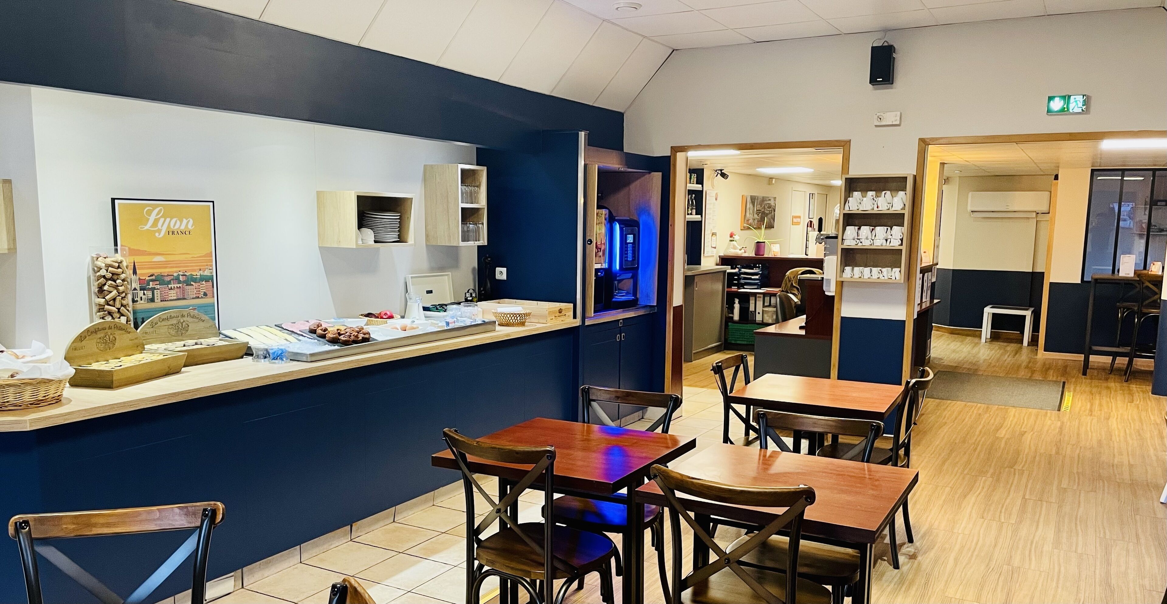 Foto - Brit Hotel Essentiel Villefranche-sur-Saône - Ex Balladins