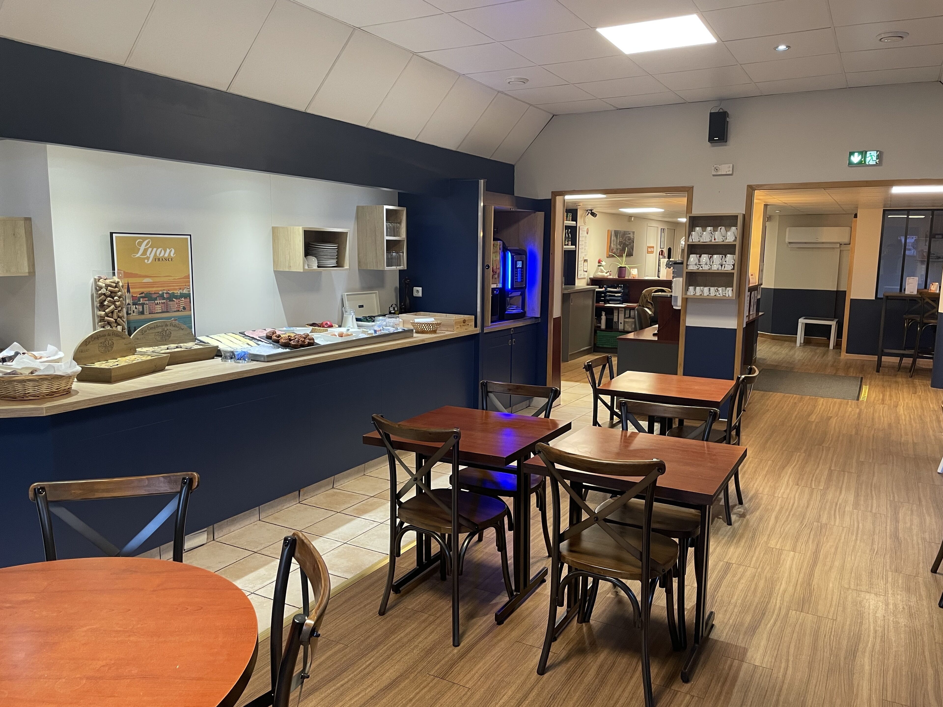 Foto - Brit Hotel Essentiel Villefranche-sur-Saône - Ex Balladins