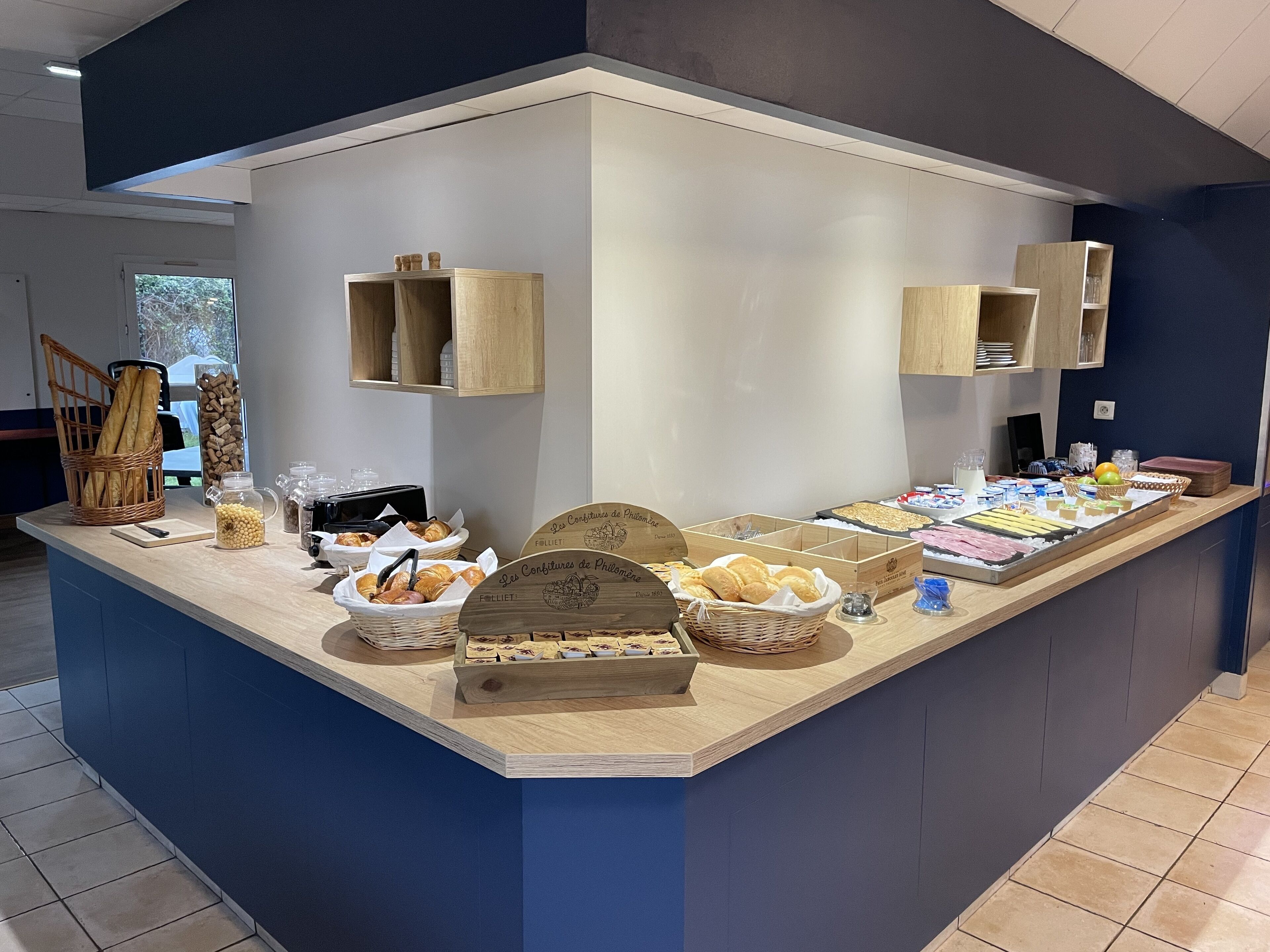 Foto - Brit Hotel Essentiel Villefranche-sur-Saône - Ex Balladins