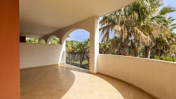 Junior Suite, Balcony | Terrace/patio