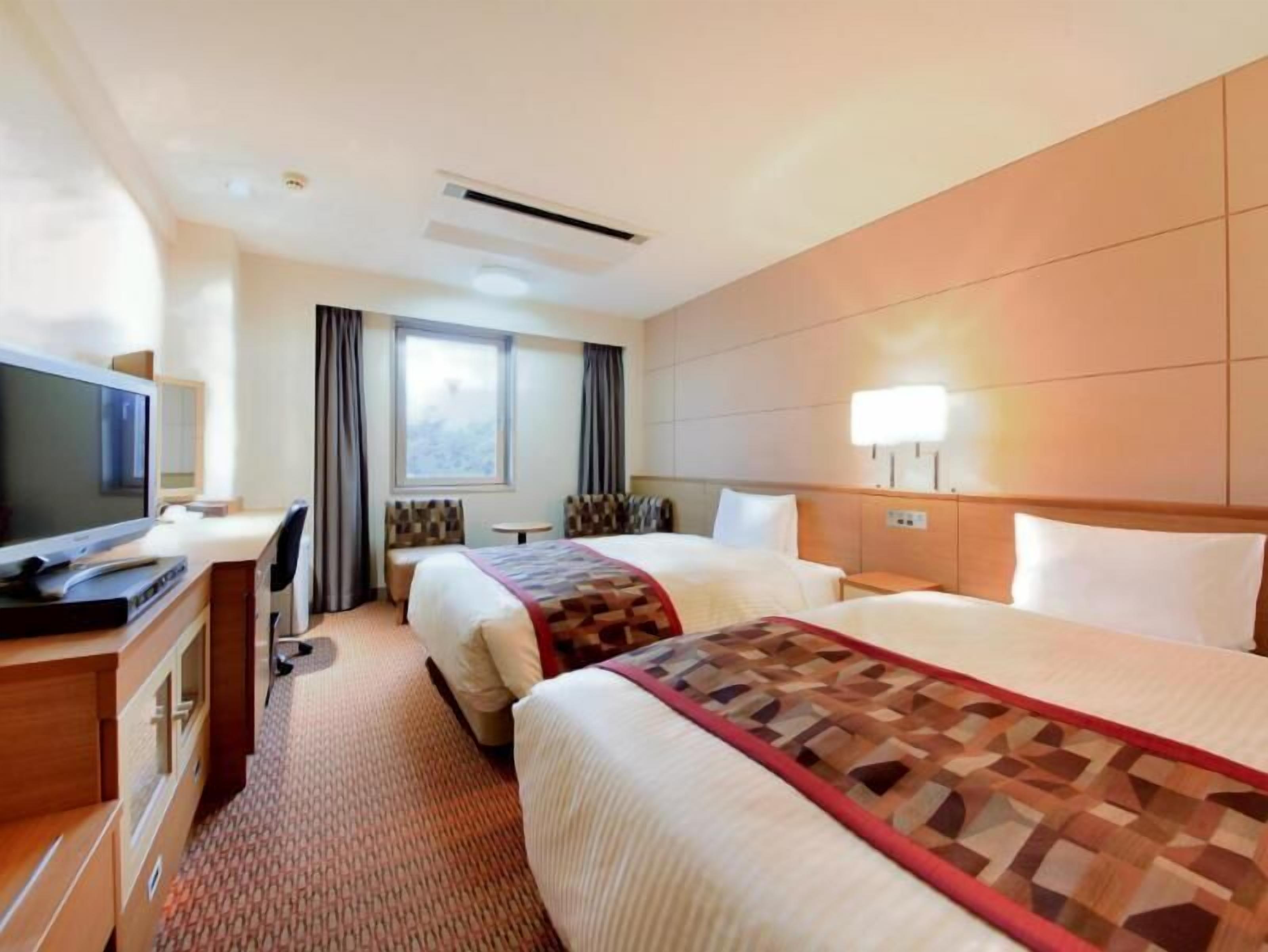 1 habitación, ropa de cama de alta calidad, edredón y escritorio 