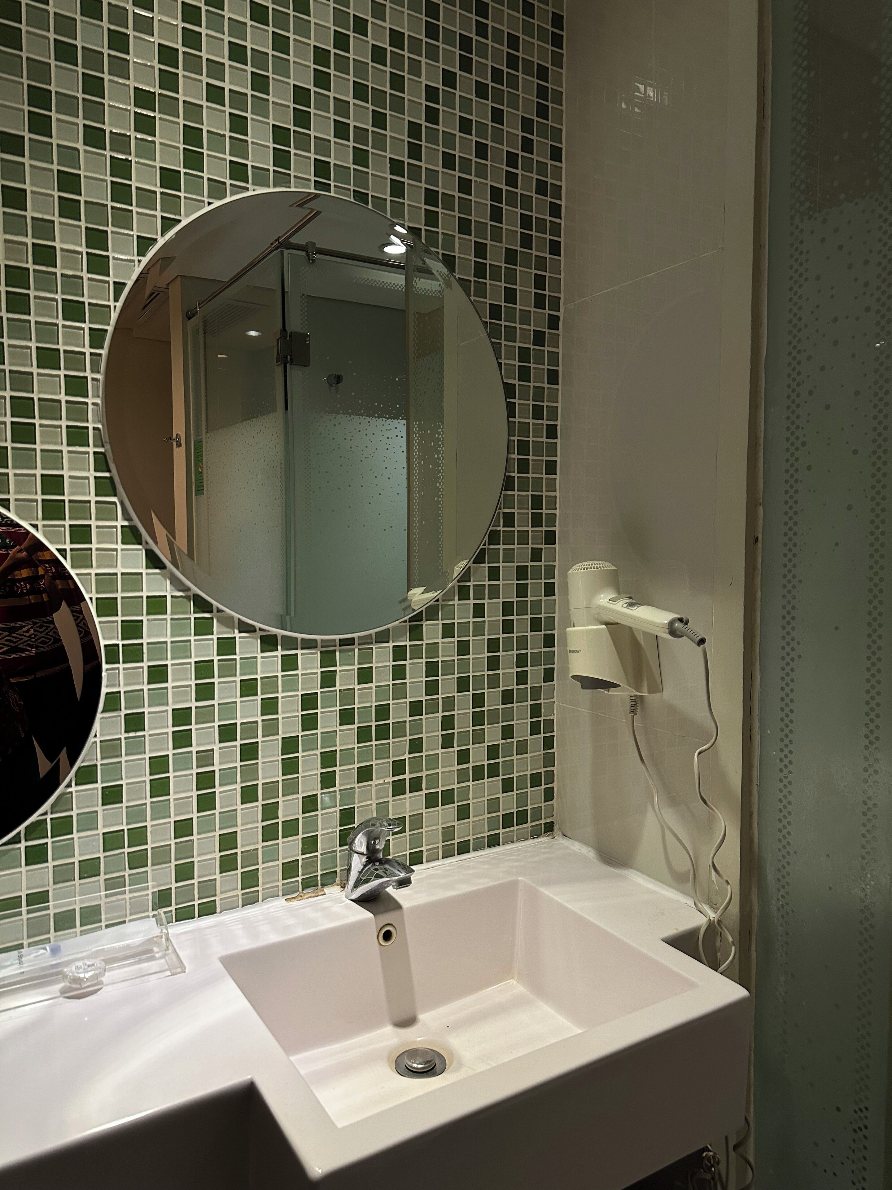 ion room | bathroom | shower, rainfall showerhead, hair dryer, slippers