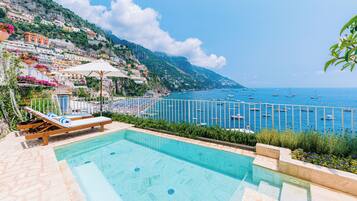 Junior-sviitti, yksityinen uima-allas, merinäköala | Terassi/patio