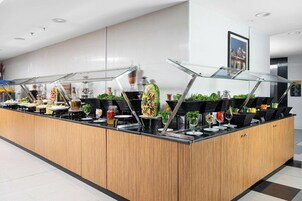 Daily buffet breakfast (SAR 50 per person)