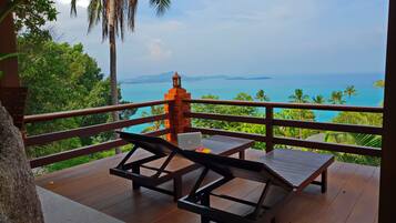 Premier Studio, 1 Bedroom, Ocean View, Ground Floor | Balcony view