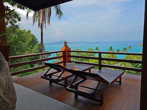 Premier Studio, 1 Bedroom, Ocean View, Ground Floor | Balcony view