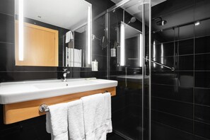 Luxe beddengoed, donsdekens, bedden met traagschuimmatrassen