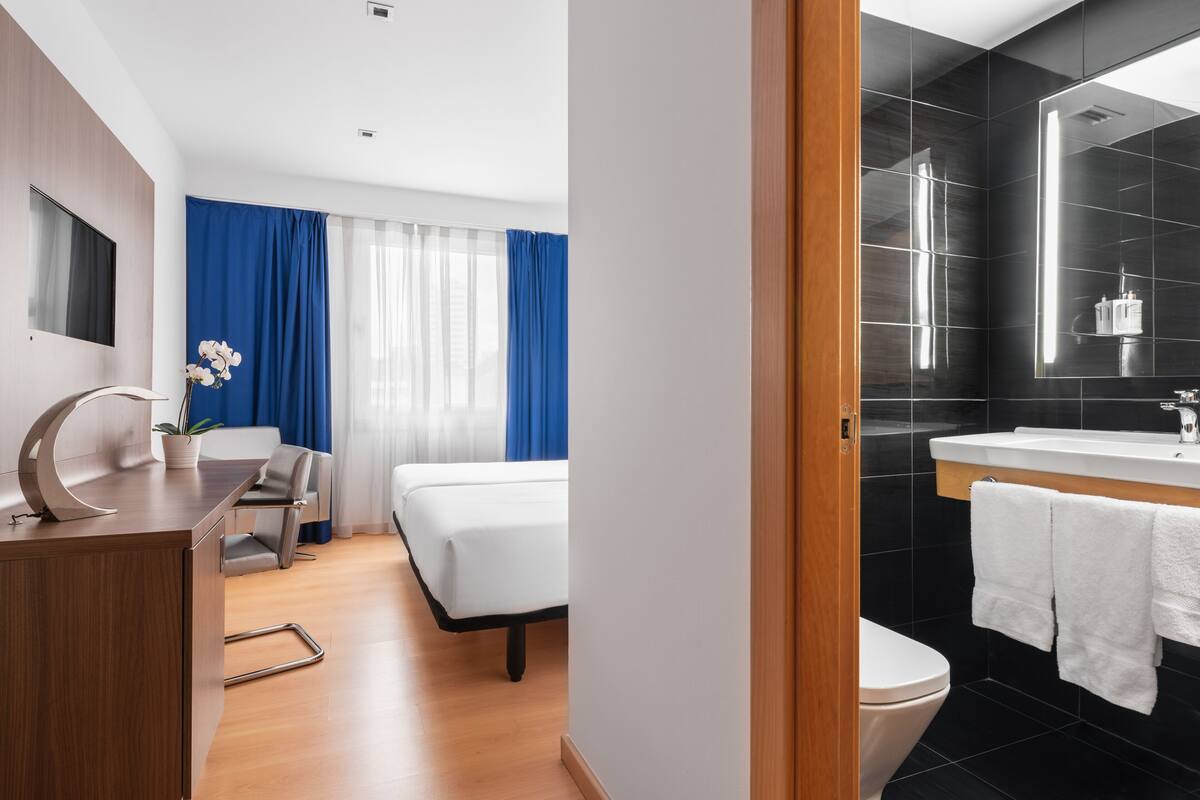 Luxe beddengoed, donsdekens, bedden met traagschuimmatrassen