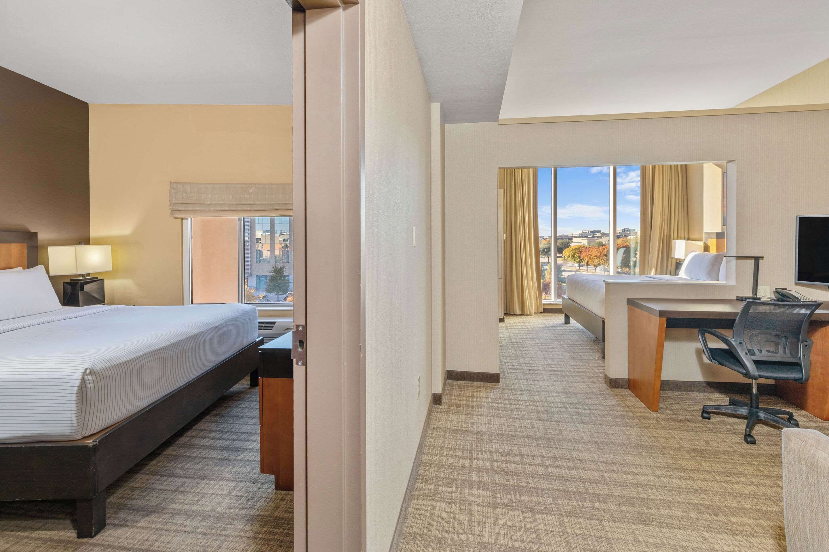 in-room safe, desk, iron/ironing board, free wifi