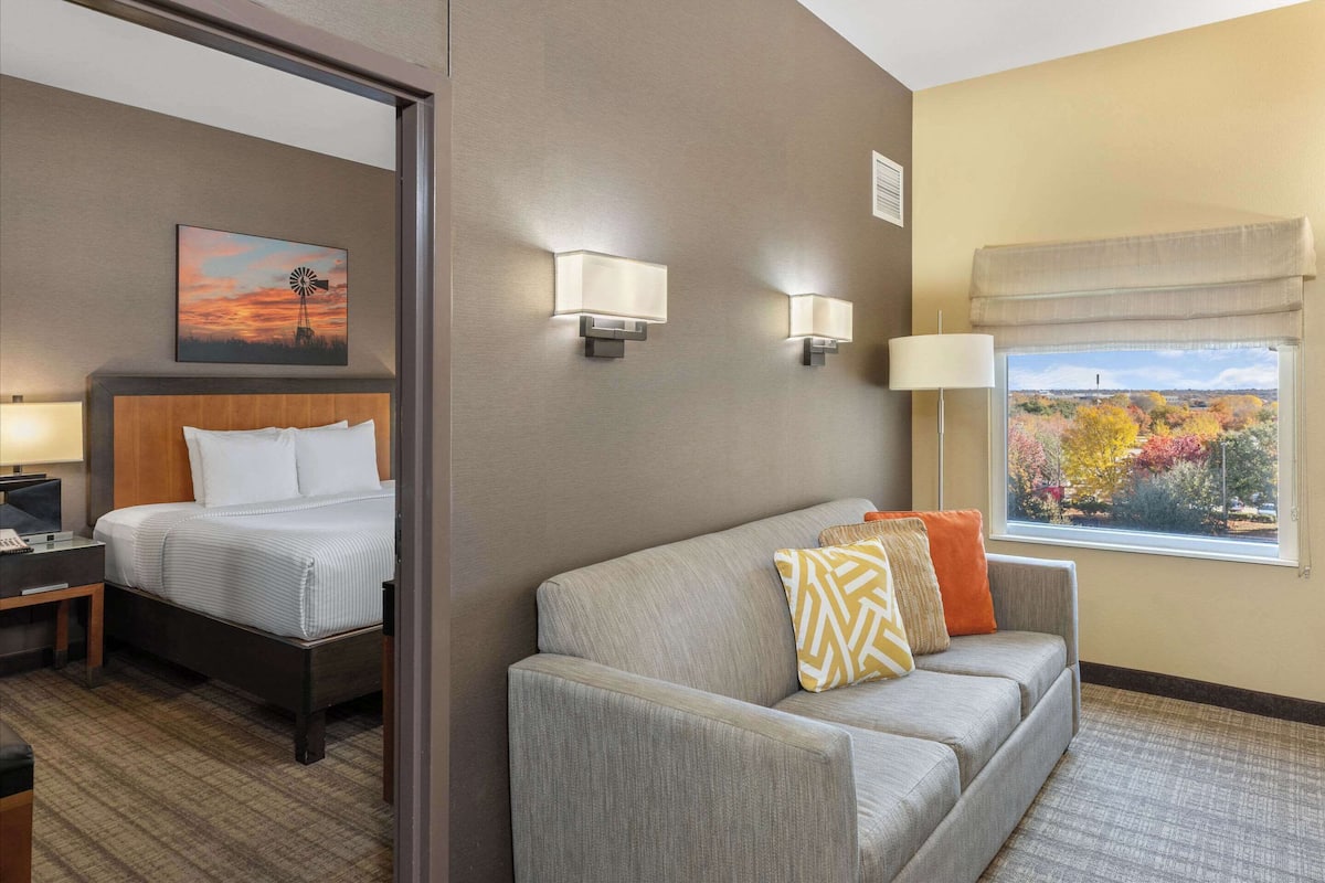 Suite, 1 King Bed with Sofa bed, Non Smoking | 1 bedroom, in-room safe, desk, iron/ironing board