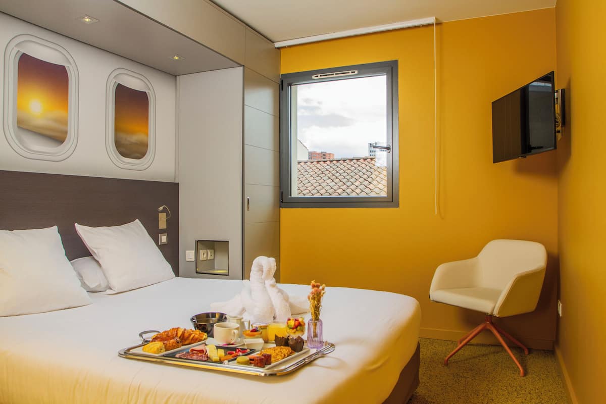 Appartement, 2 slaapkamers | 2 slaapkamers, luxe beddengoed, een kluis op de kamer