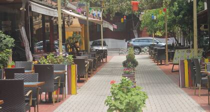 Kleopatra Bavyera Hotel