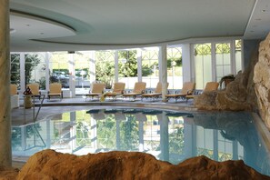 Indoor pool - Hotel Alte Post (Sankt Anton am Arlberg)