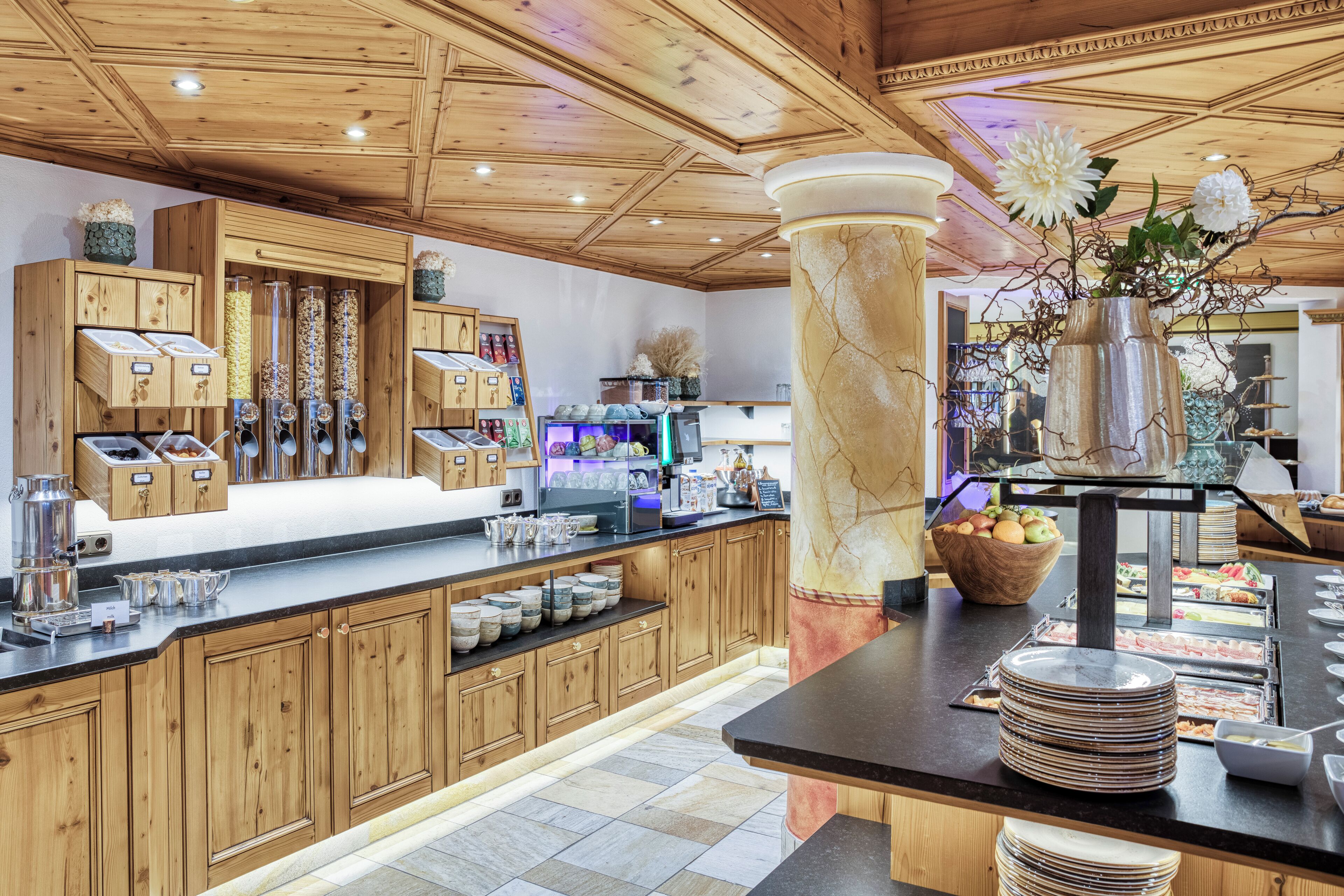 daily buffet breakfast (eur 25 per person)