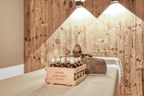 Couples treatment room(s), sauna, hot tub, Turkish bath/hammam - Hotel Alte Post (Sankt Anton am Arlberg)