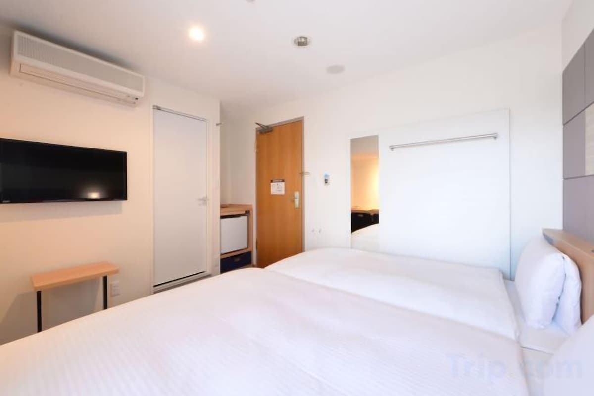 In-room safe, soundproofing, iron/ironing board (on request)